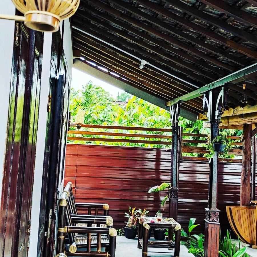 Omah Kampong Hotel Слеман Екстериор снимка